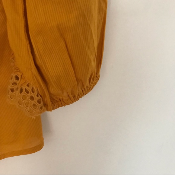 J Crew Ruffle-sleeve top with embroidered eyelet - Picture 8 of 8